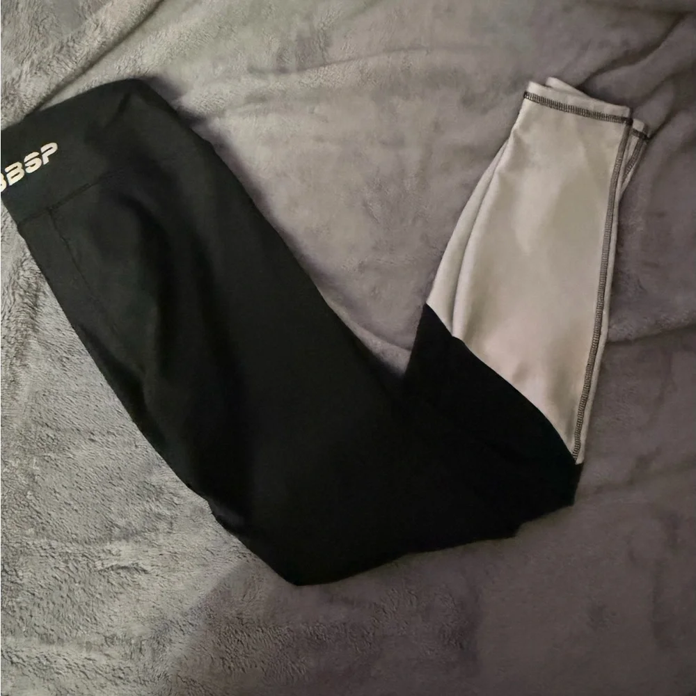 Two pairs of women's BEBE sport workout pants - Picture 12 of 12